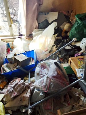 【4LDK】日用品や遊び道具などの分別・回収(15万円)の施工前