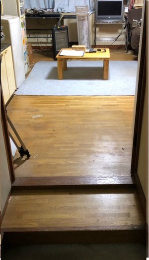 【1R】玄関からゴミで溢れていまゴミ屋敷の清掃:199,000円の施工後