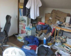 一部屋だけのご依頼でしたので、2時間ほどで完了の施工前