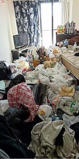 ゴミ屋敷清掃の施工前