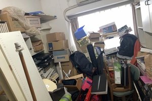 2トントラック2台分の不用品回収のご依頼の施工前