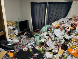 【1K】遠方にお住まいの方からゴミ屋敷の片付けの施工前