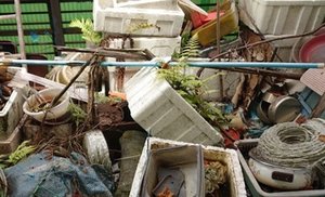 10年以上放置されていたゴミ屋敷の清掃の施工前