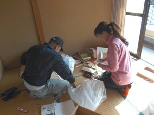 お守り等は魂抜きをしました(写真はどちらも作業途中のものです)の施工前