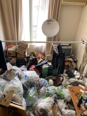 1K+ロフトのゴミ屋敷片付けの施工前