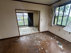 戸建2階部分ゴミ屋敷<行田市前谷>の施工後