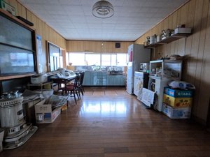 7DKの空き家片付けの施工前