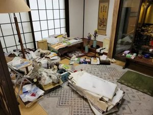 【1軒家+小屋3つ】不動産売却の決まったお家の整理の施工前