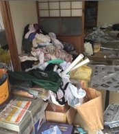 市営住宅に長年お住いの御老人夫婦の施工前