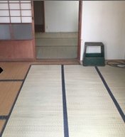 市営住宅に長年お住いの御老人夫婦の施工後