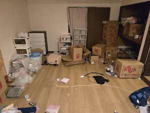 2LDK・戸建ての空き家片付けの施工前