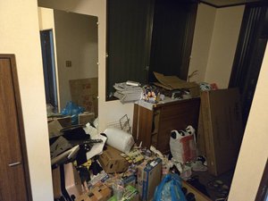 3LDK・戸建ての空き家片付けの施工前