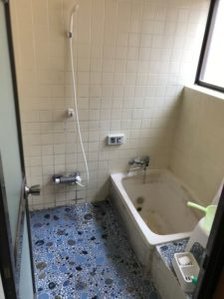 お風呂のリフォーム工事の施工前
