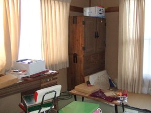 【4DK】「不動産売却に伴う遺品整理」 -大金が発見されました- :246,000円の施工前