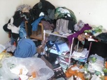 【1R】臭いが充満したお部屋でのゴミ屋敷清掃の施工前