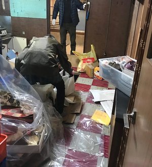 ご依頼者さまと一緒におこなった遺品整理の施工前
