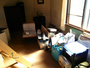 屋根裏部屋での遺品整理(堺市)【135,000円】の施工前