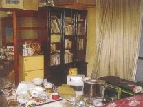 プライバシーを守って作業いたしますの施工前