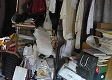 遺品整理(家具・衣類・書籍)の施工前