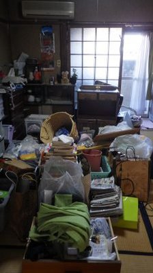 東大阪市 遺品整理の施工前