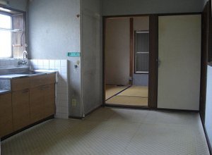 骨董品も見つかった一戸建て住宅での事例の施工後