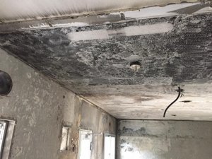 火事現場の原状回復工事の施工前