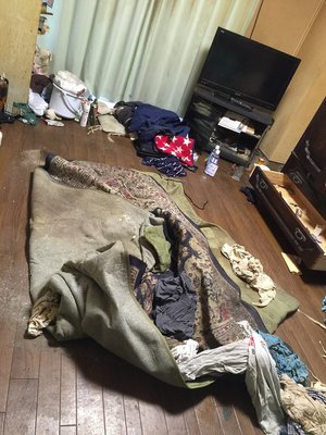 孤独死現場にて消臭除菌からオゾン脱臭までの施工前