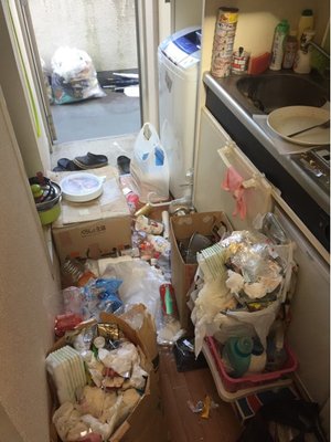 ロフト部分にまで荷物が埋めつくされていました(埼玉県)の施工前