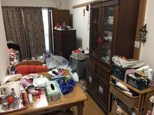 衣類や家具はリサイクル・リユースいたしました。の施工前