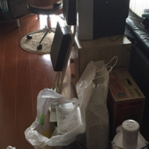 多数の高額な家具を買い取りました:一軒家【190,000円】の施工前