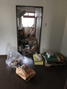 不用品回収(他社35万円→自社23万円で依頼をいただきました。)の施工前