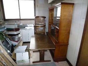 【5LDK】解体に伴う家財梱包と搬出から土地の売却仲介までをご依頼いただいた事例の施工前