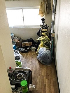 遺品整理(小樽市入船町)の施工前