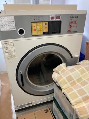 老人ホームの業務用乾燥機取り外し・パーテーションの解体の施工後