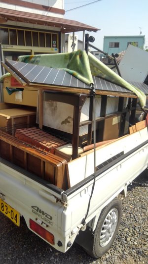 6畳の部屋の片付けの施工前