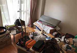 60代の女性より住宅の引き渡しに伴う遺品整理の施工前