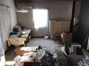 マンションの遺品整理の施工前