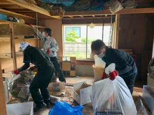 解体予定の倉庫・物置のお片付けのご依頼の施工前