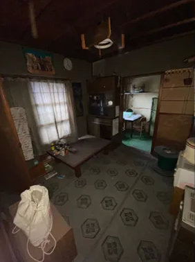 少量の家財全撤去(45,000円)の施工前