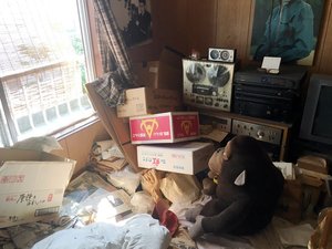 洋室での作業事例2の施工前