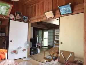 施設入居や入院に伴う家財整理にも対応しております。の施工前