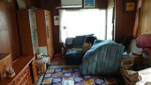 ご自身で細々したもののお片付けを進められると、費用はお安くなります。の施工前