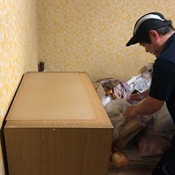 ごみ屋敷清掃の事例の続きです。の施工前