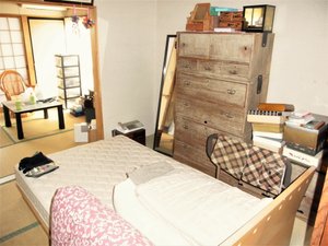 現金や重要書類が数多く見つかりました。の施工前