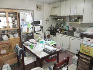 【5DK】施設入居前の生前整理のご依頼:市営市営住宅2階の施工前