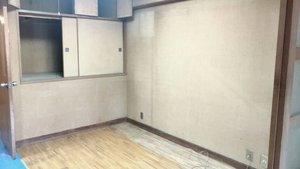【3LDK】たくさんのお荷物がある部屋の整理と物置解体(206,800円〜)の施工後