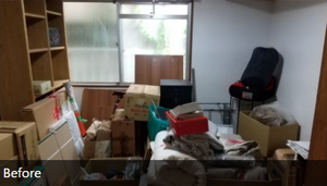 3階建て共同住宅取り壊しに伴う不用品回収作業(230,000円)の施工前