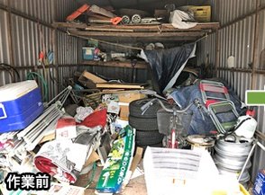 車庫のみの不用品回収作業(90,000円)の施工前