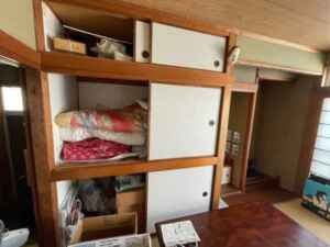 施設入居に伴う自宅片付けの施工前