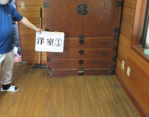 玄関、1階階段下、洗面所、お風呂場、2階洋室、ベランダの片付けのご依頼(88,000円)の施工後